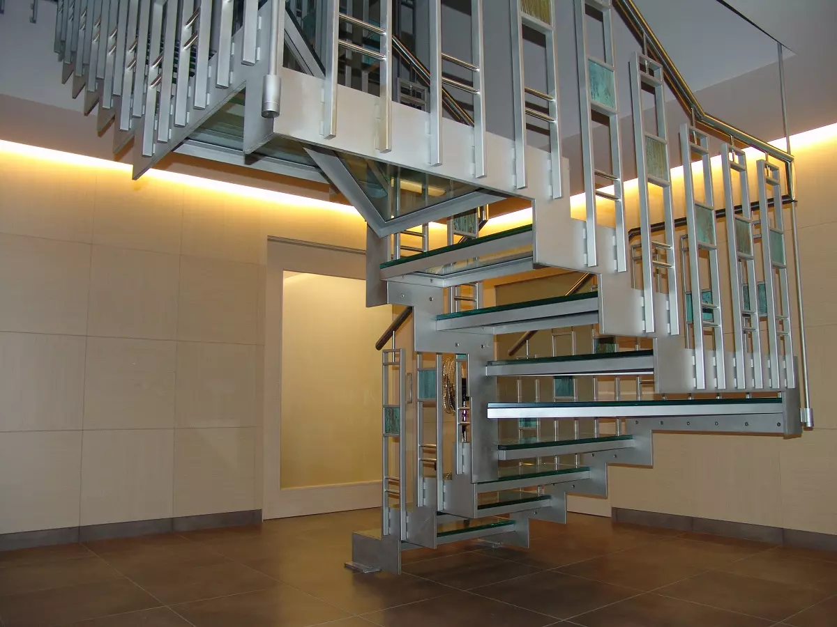 Diseño de escaleras Cuenca