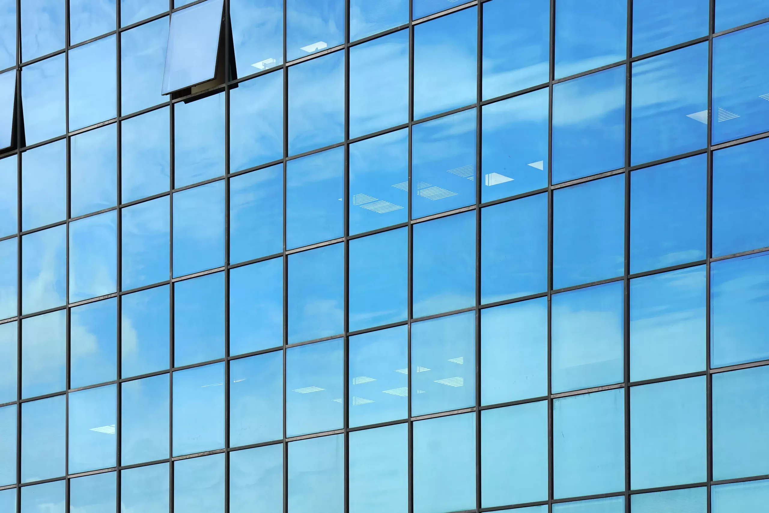 fachadas de cristal Perito judicial Cuenca